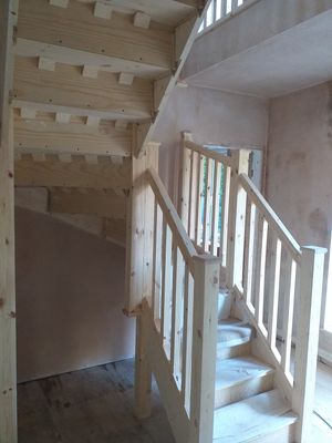 Bespoke timber staircase-ground floor